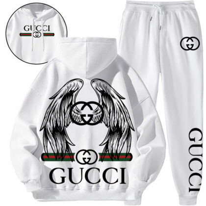 【 GUCCI 】ユニークなデザインの流行のファッション翼ですパーカーのスーツです