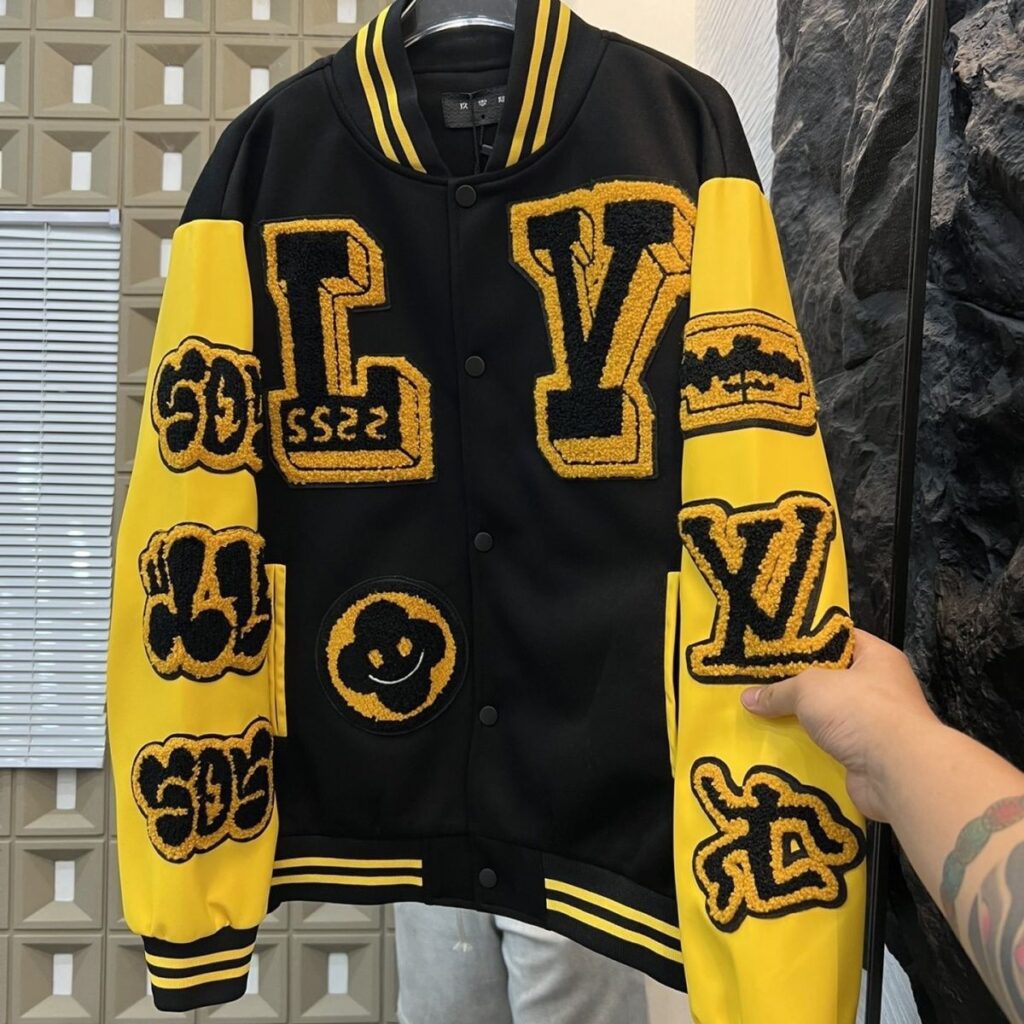LV Louis Vuittonオーバーコート06 SS96160 - 画像 (2)