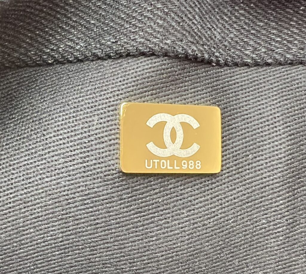 CHANEL FLAP BAG AS3134 - 画像 (3)