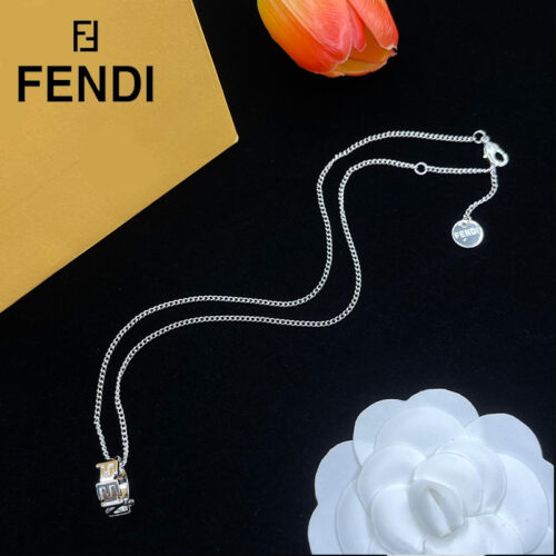 FENDIネックレス本09 SS94757