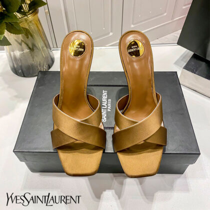 YSLハイヒール 22 SS105434