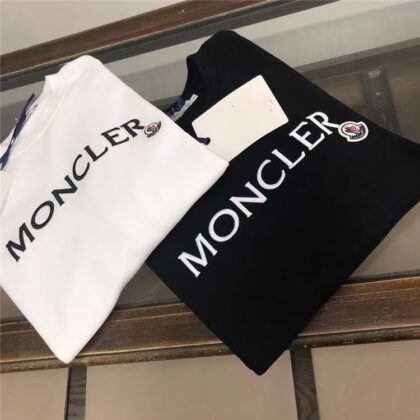 モンクレールのトレーナー/モンクレール/人気トレーナー/トレーナー/人気洋服/洋服/MONCLER