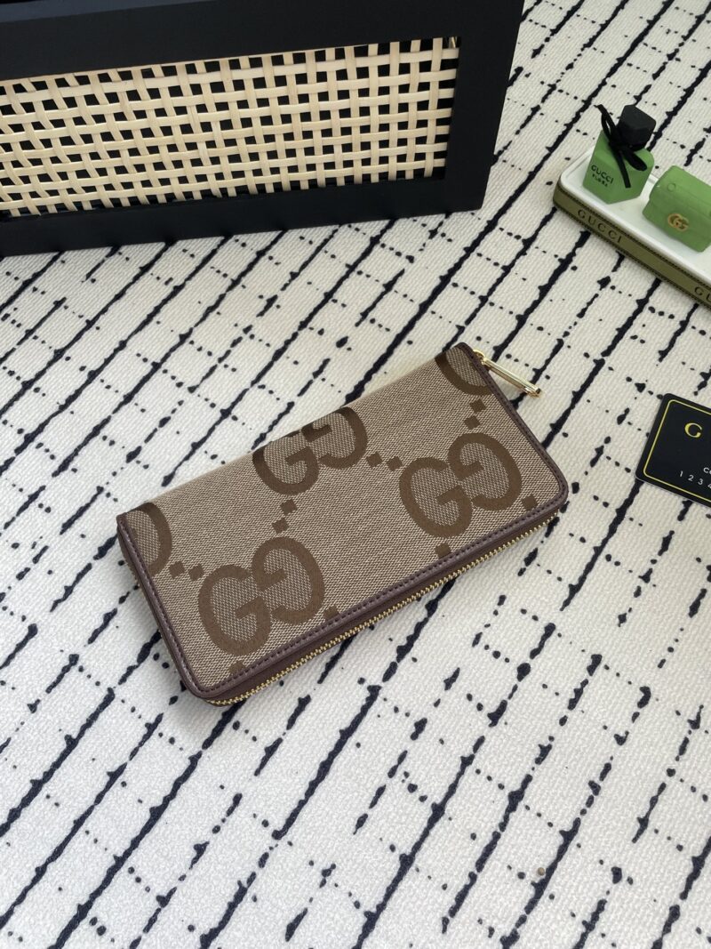 GUCCI 新作財布です 13 zm 95519