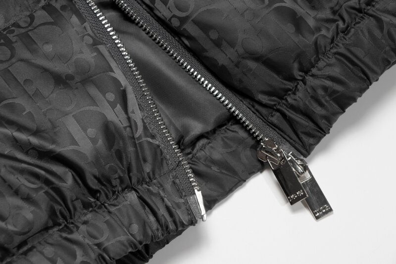 【DIOR】超人気 ダウンジャケット【全国送料無料】【即日出荷】 - 画像 (7)