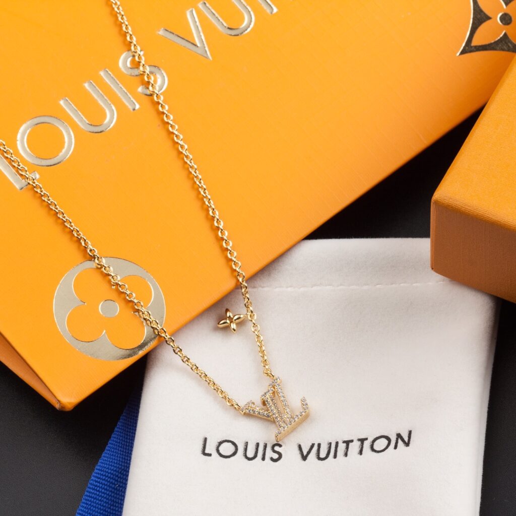 LOUIS VUITTON（ルイヴィトン）LV ネックレス - 画像 (2)