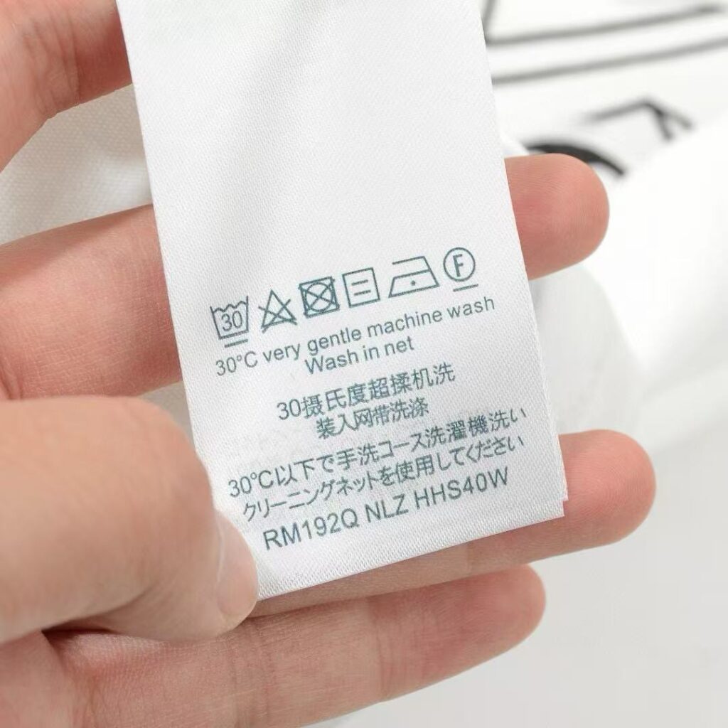 Louis Vuitton 25ss 刺繍半袖 - 画像 (9)