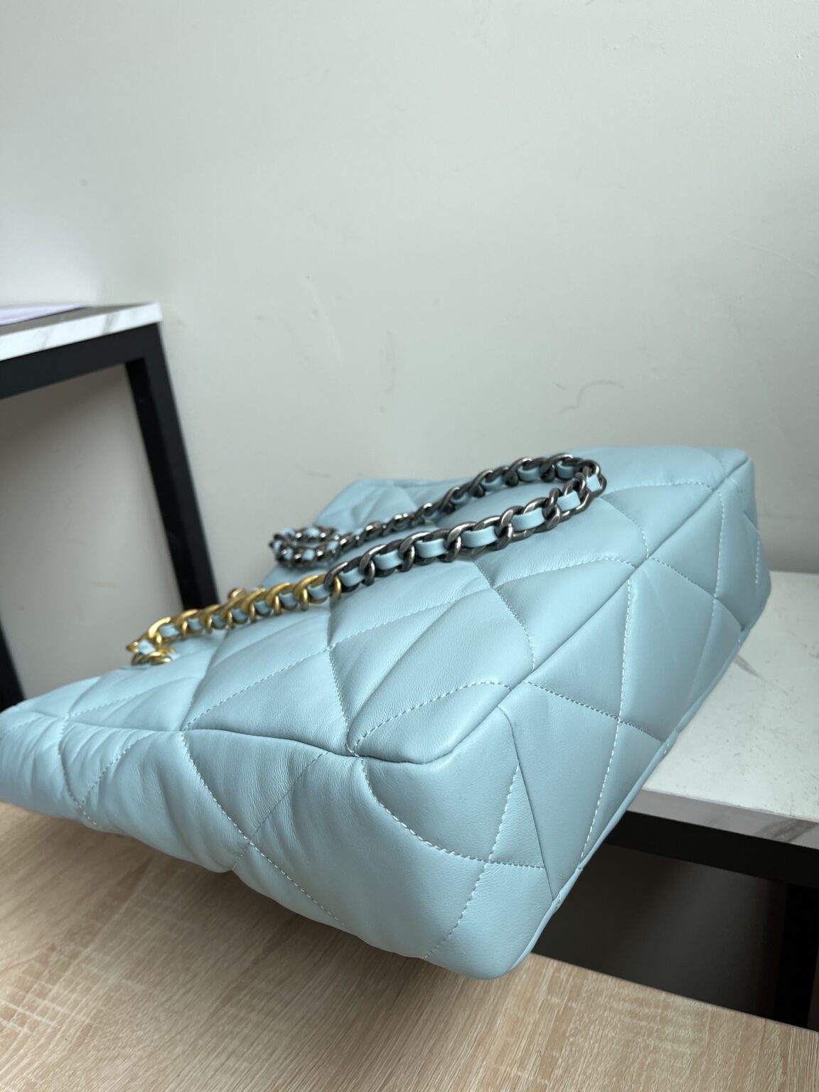 CHANEL 19 SHOPPING BAG 3519 - 画像 (25)