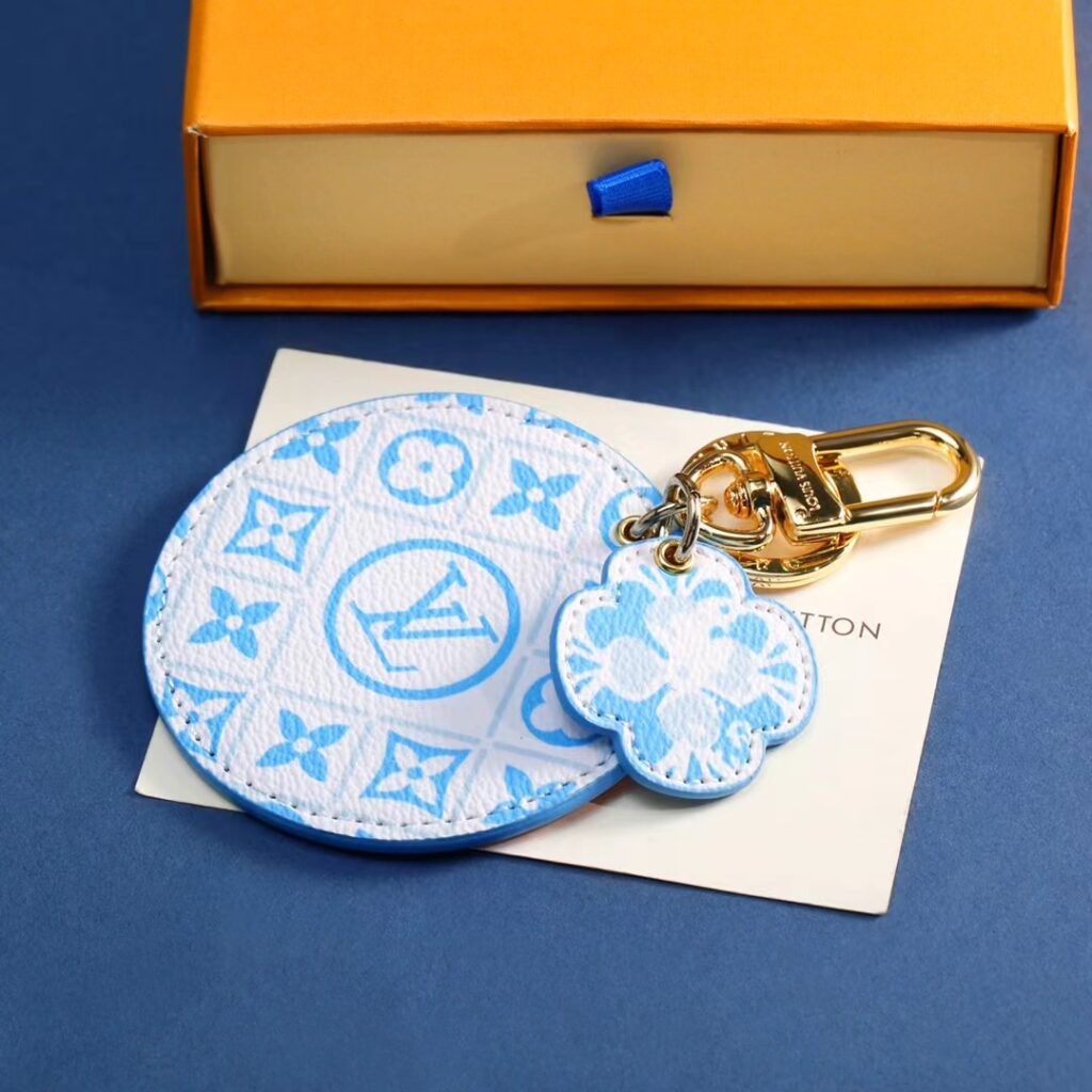 LV Louis Vuitton バッグペンダント キーホルダー 81 zm - 画像 (3)