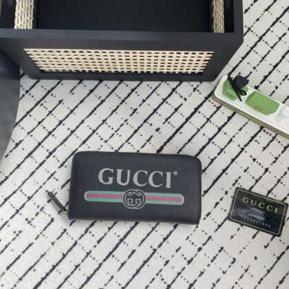 GUCCI 新作財布です 5 zm 95519