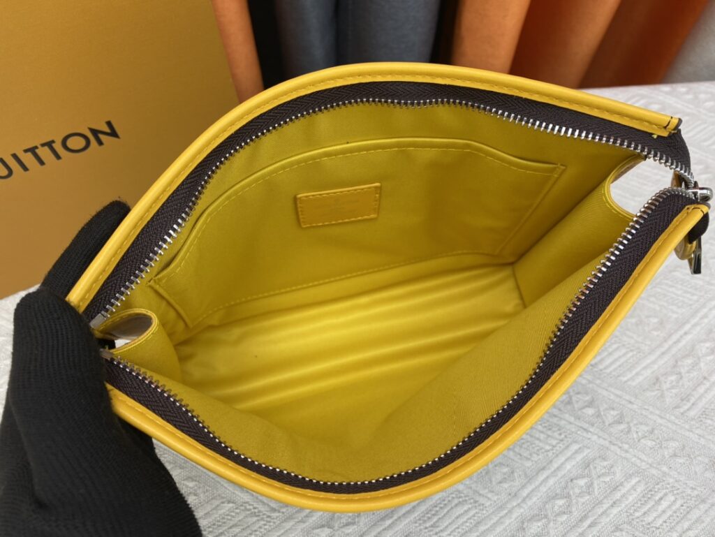LV Louis Vuittonハンドバッグブリーフケース 30 zm 95526 - 画像 (8)