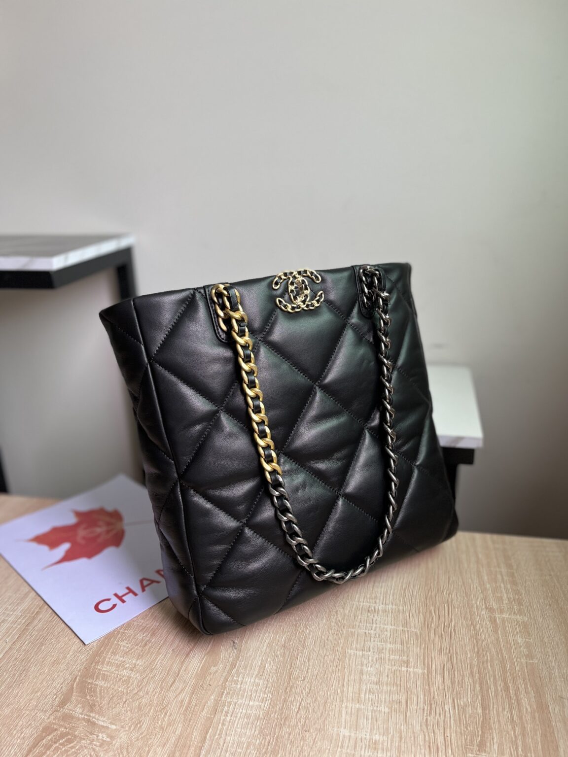 CHANEL 19 SHOPPING BAG 3519 - 画像 (9)