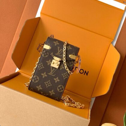 Louis Vuitton 携帯バッグ