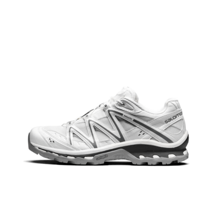 SALOMON サロモン XT-Quest advanced 白いスニーカー