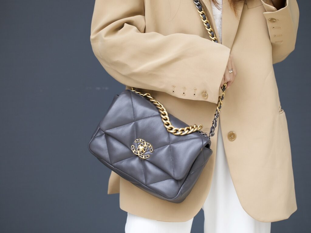 Chanel 19 26CM - 画像 (6)