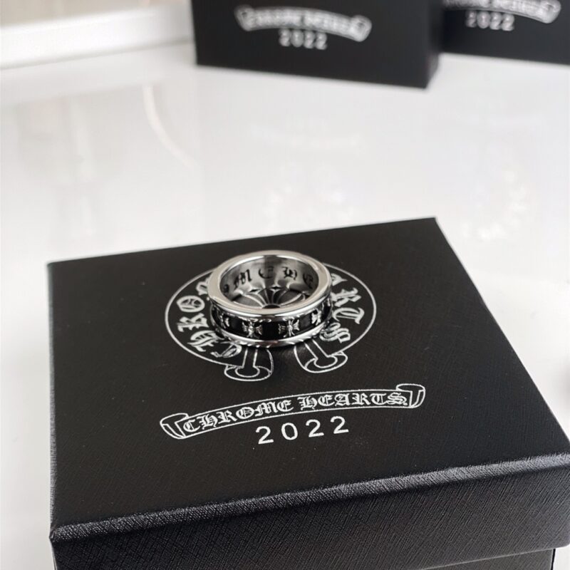 Chrome Hearts（クロムハーツ）クロスカービングリング - 画像 (6)