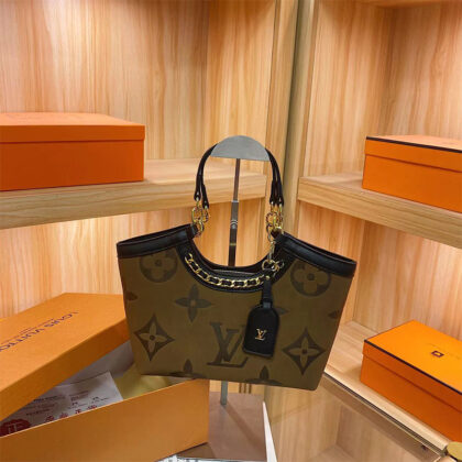 LV Louis Vuittonハンドバッグ SS96226