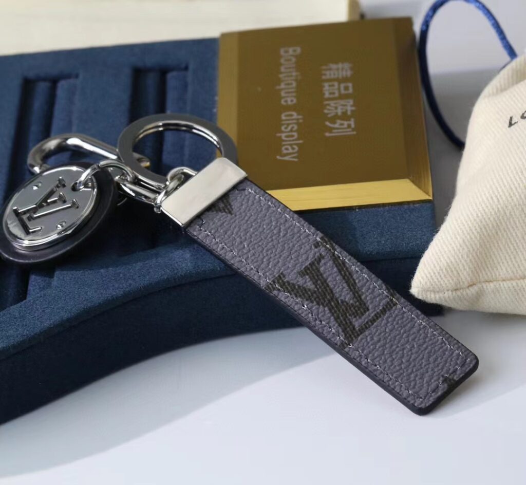LV Louis Vuitton バッグペンダント キーホルダー 67 zm - 画像 (3)