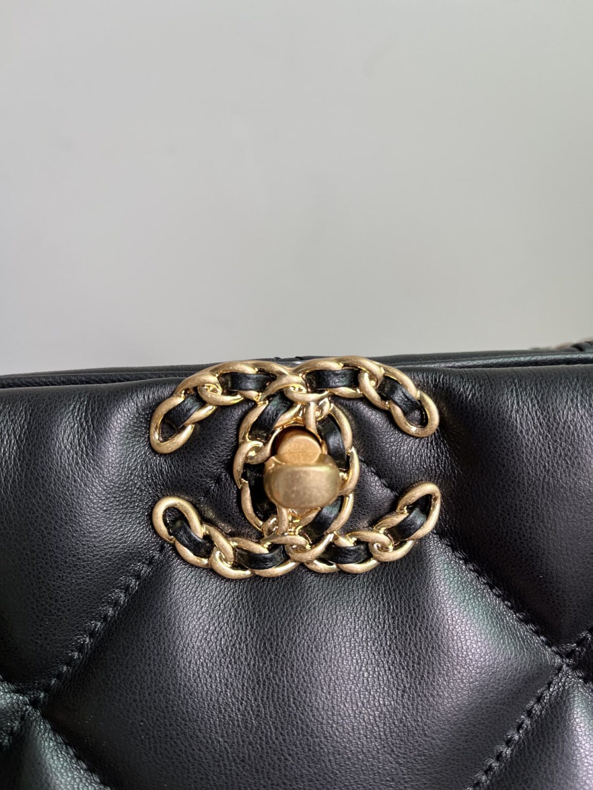 CHANEL 19 SHOPPING BAG 3519 - 画像 (7)