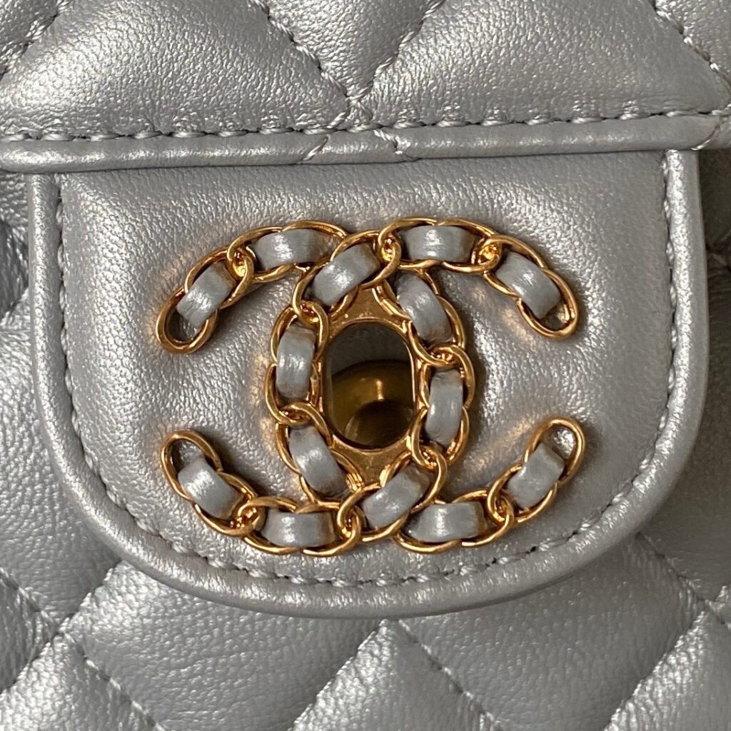 Chanel❄️24C 🔅AS4362 diamond letter handle mini CF - 画像 (9)