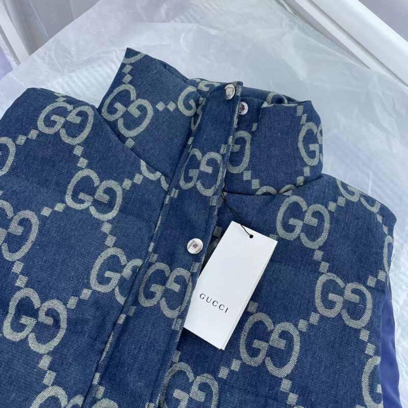GUCCI ダウンベスト SS96781 - 画像 (2)