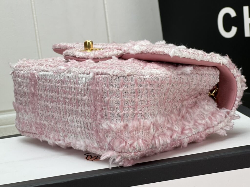 Chanel MINI CLASSIC FLAP BAG 1116 - 画像 (7)