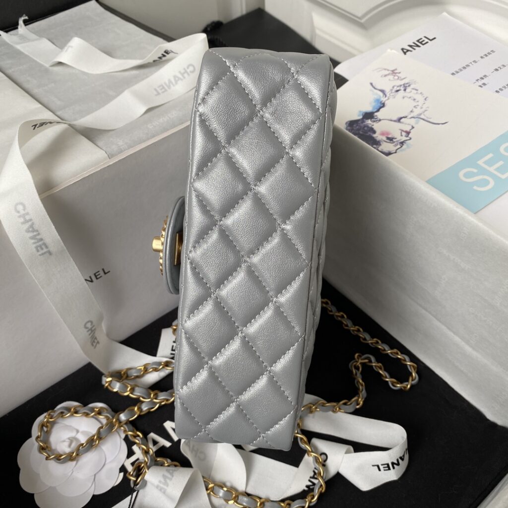 Chanel❄️24C 🔅AS4362 diamond letter handle mini CF - 画像 (4)