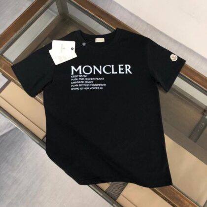 Moncler 半袖 新品入荷
