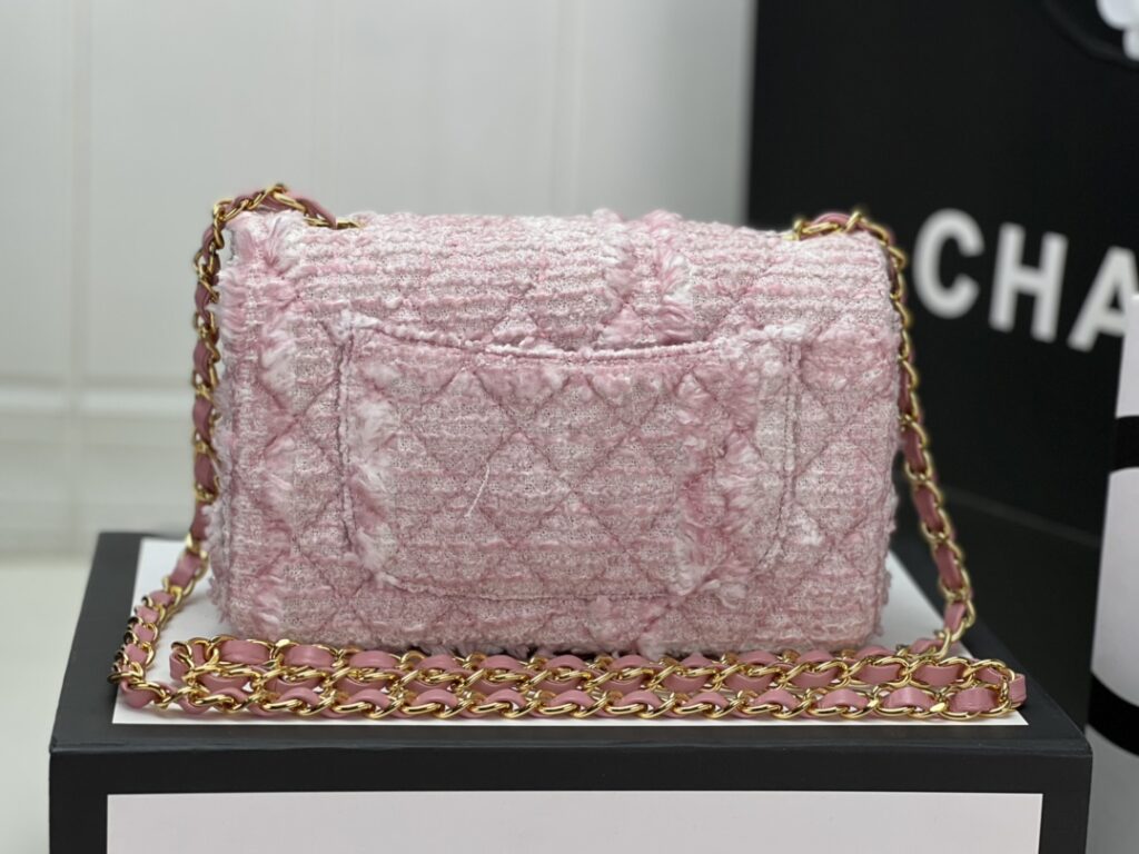 Chanel MINI CLASSIC FLAP BAG 1116 - 画像 (9)