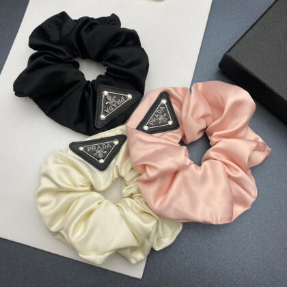 PRADA サテンロゴヘッドバンド SS