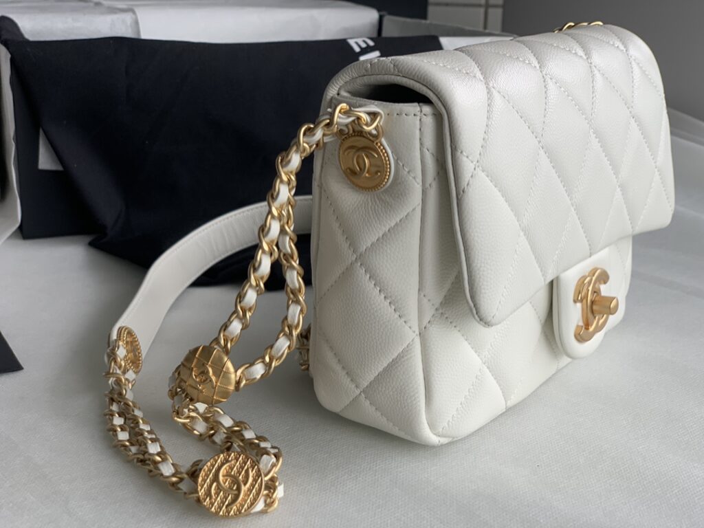 Chanel MINI CLASSIC FLAP BAG 3369 - 画像 (7)