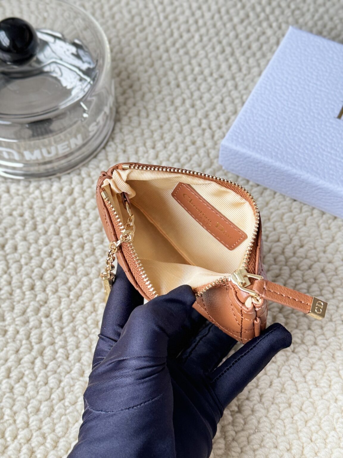 Dior 小銭入れ に飾りを付け8 zm 94914 - 画像 (6)