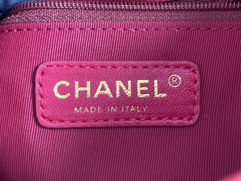 Chanel MINI CLASSIC FLAP BAG 3369 - 画像 (4)