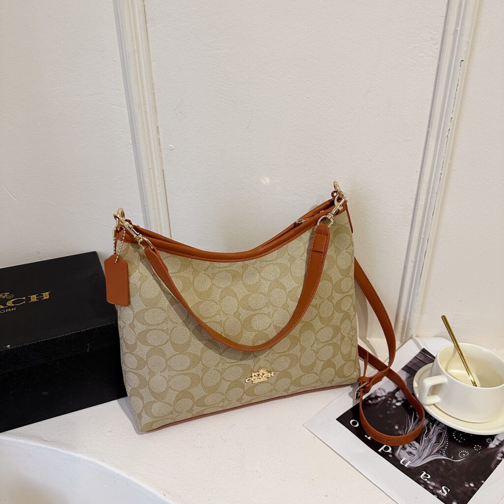 COACH わきの下包み 01 zm - 画像 (2)