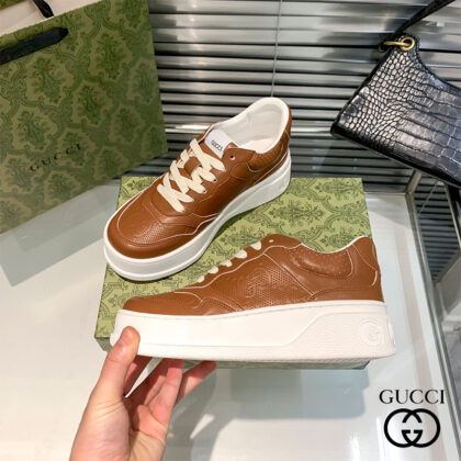 GUCCIおしゃれな板靴 SS97806