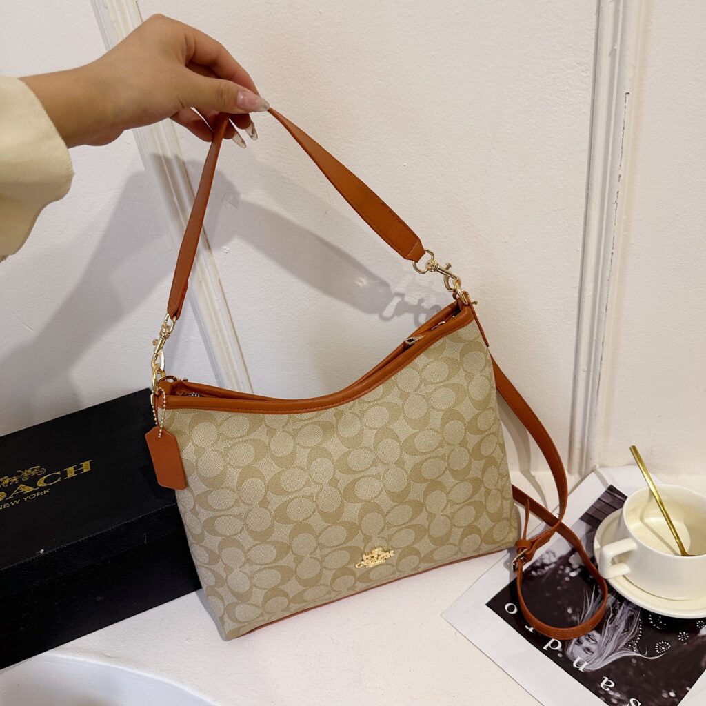 COACH わきの下包み 01 zm - 画像 (6)