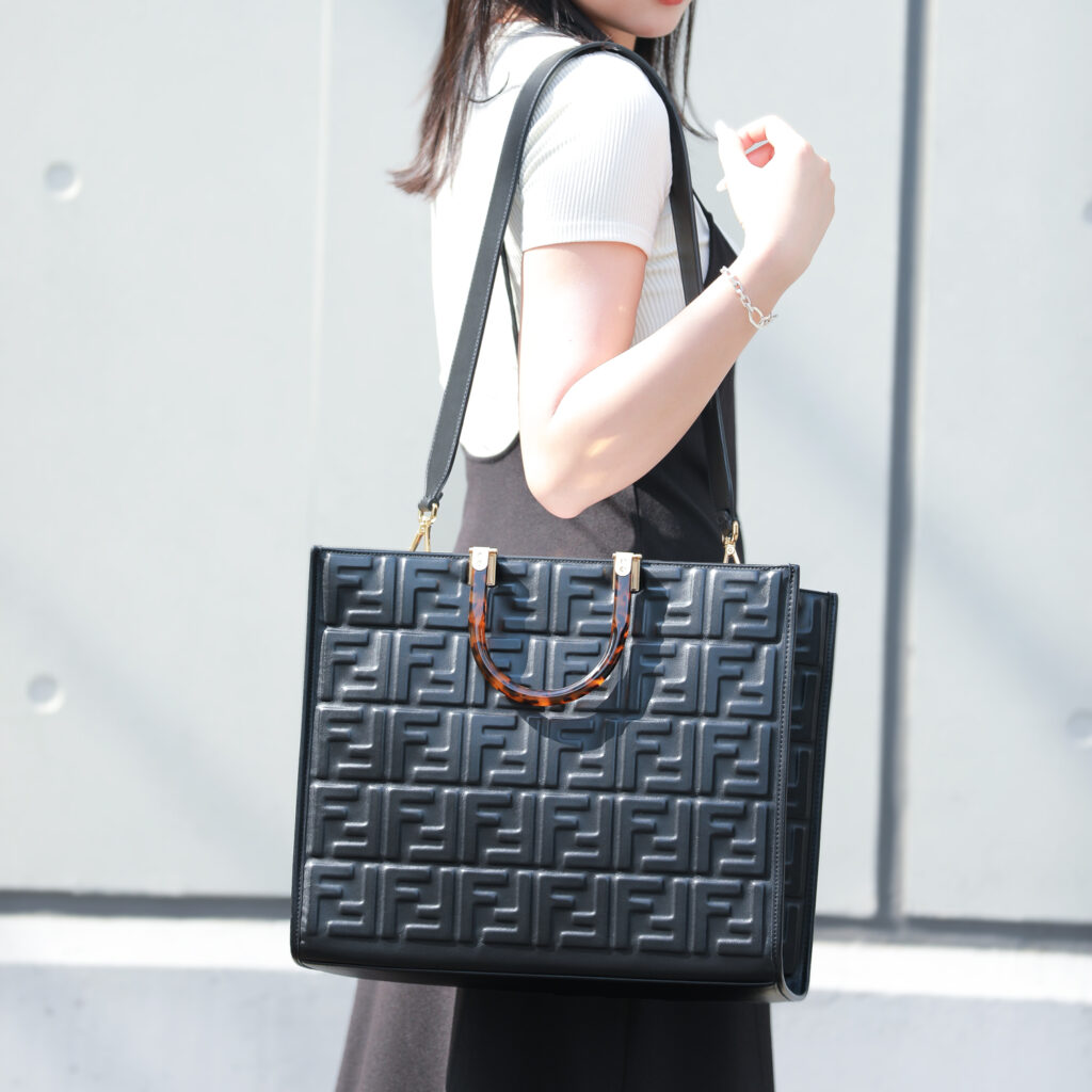 FENDI フェンディ SUNSHINE M トート バッグ - 画像 (2)