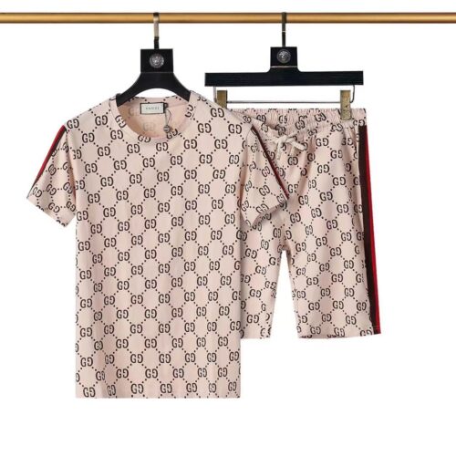 GUCCI 夏人気セットアップ