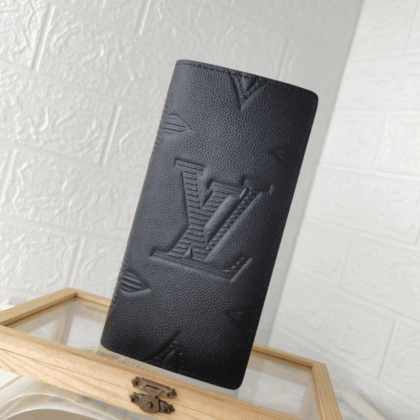 Louis Vuitton wallet AL