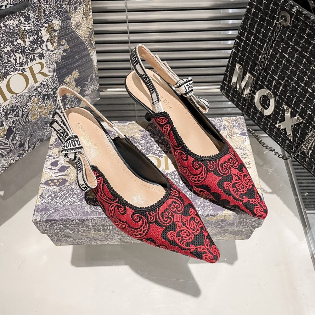 DIOR 新作刺繍ハイヒール 10zm 95759 - 画像 (2)