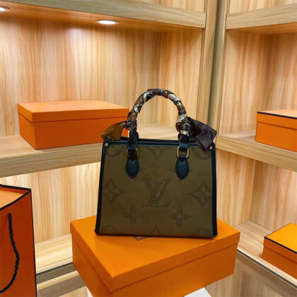 LV Louis Vuittonハンドバッグ SS96226