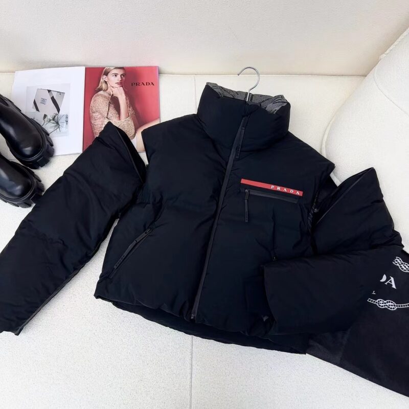 【 PRADA 旗艦店】ご好評に付き再入荷！！ - 画像 (11)