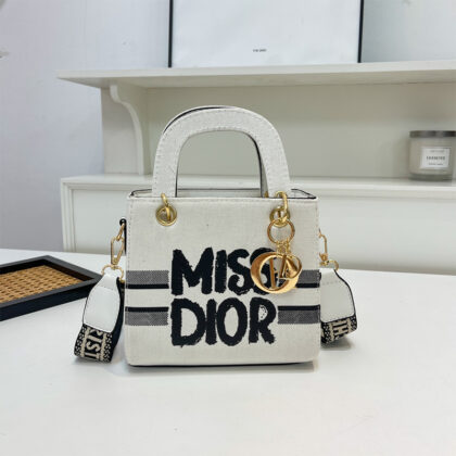DIORおしゃれバッグ03 SS101021
