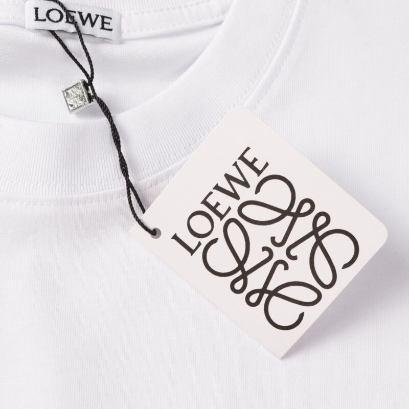 【LOEWE 公式旗艦店】（ロエベ）Tシャツ、ご好評に付き再入荷！ - 画像 (16)