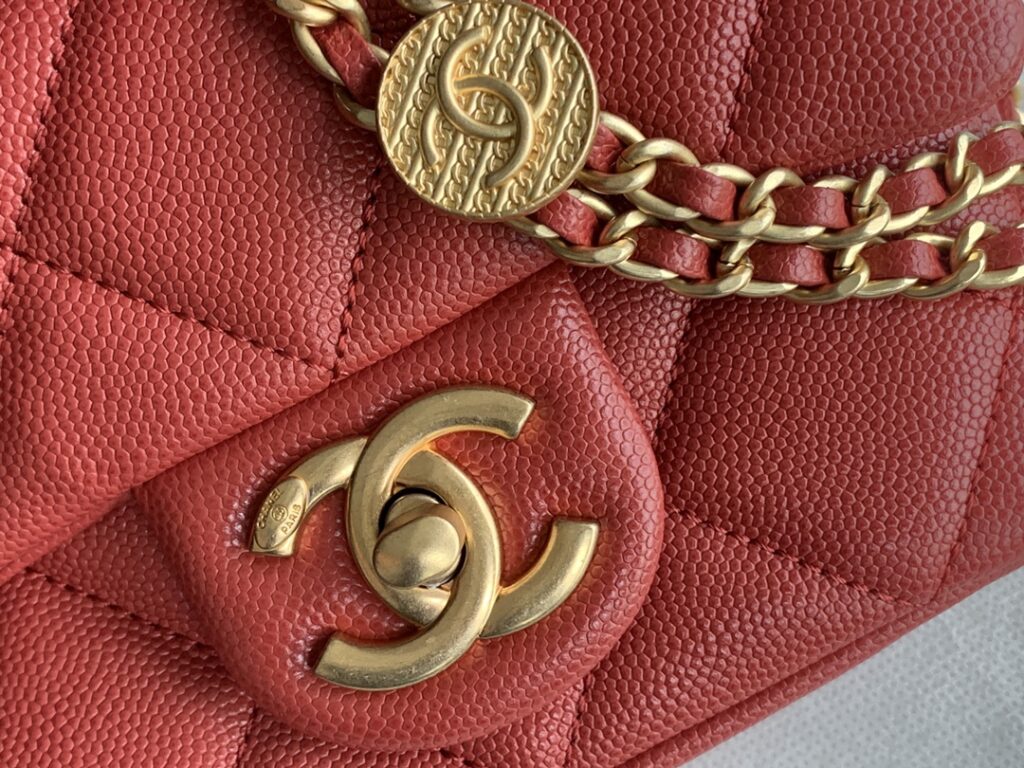 Chanel MINI CLASSIC FLAP BAG 3368 - 画像 (9)