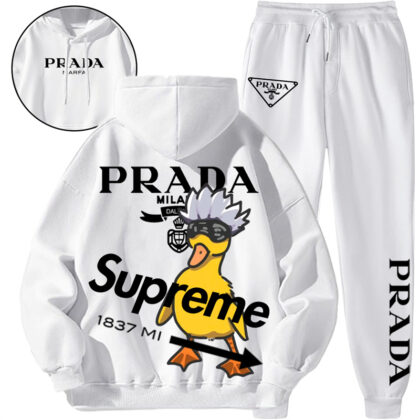 【 PRADA & SUPREME 】かわいいアヒルの子ですパーカーのスーツです