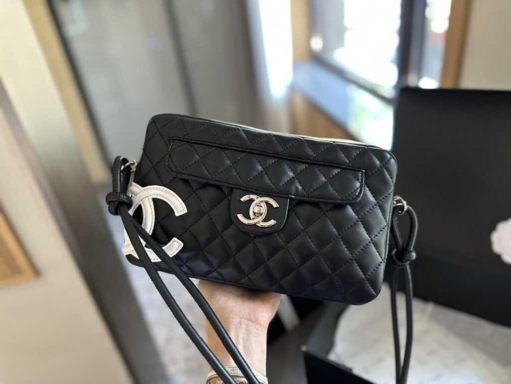 CHANEL 中古バッグ シャネル お宝級 康鵬カメラバッグ - 画像 (4)