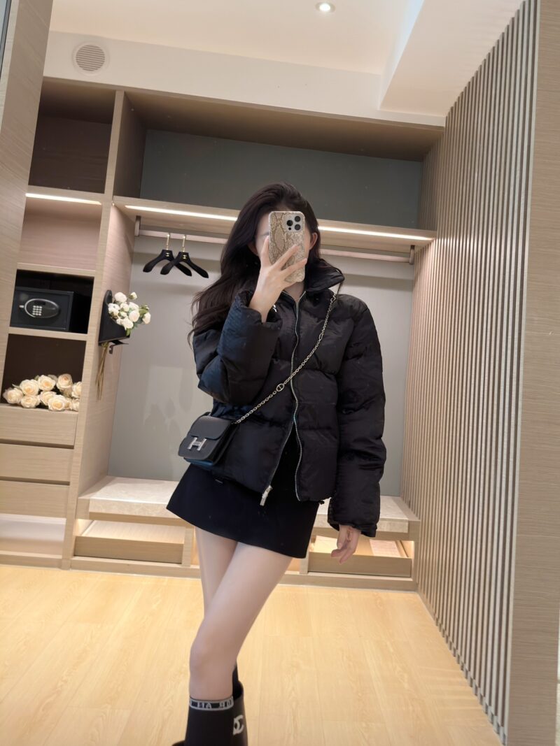 MIUMIUウンジャケット SS96435 - 画像 (5)