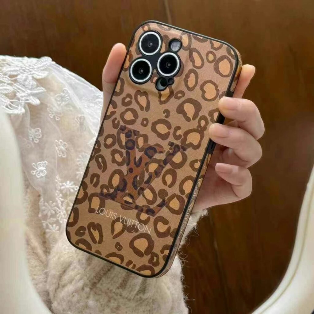 LV LOUIS VUITTON携帯電話ケース45 SS104142 - 画像 (2)