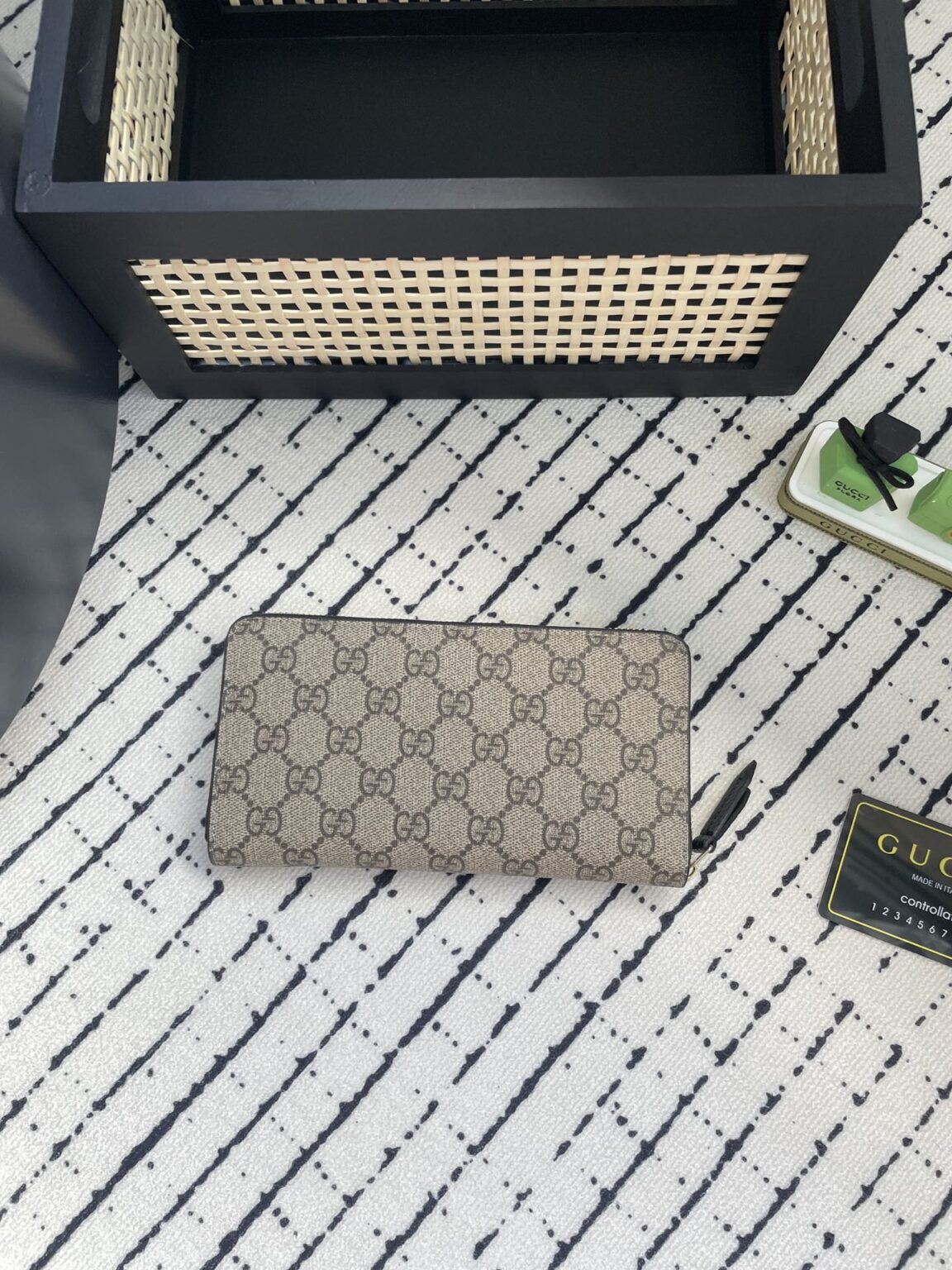 GUCCI 新作財布です 26 zm 95519 - 画像 (4)