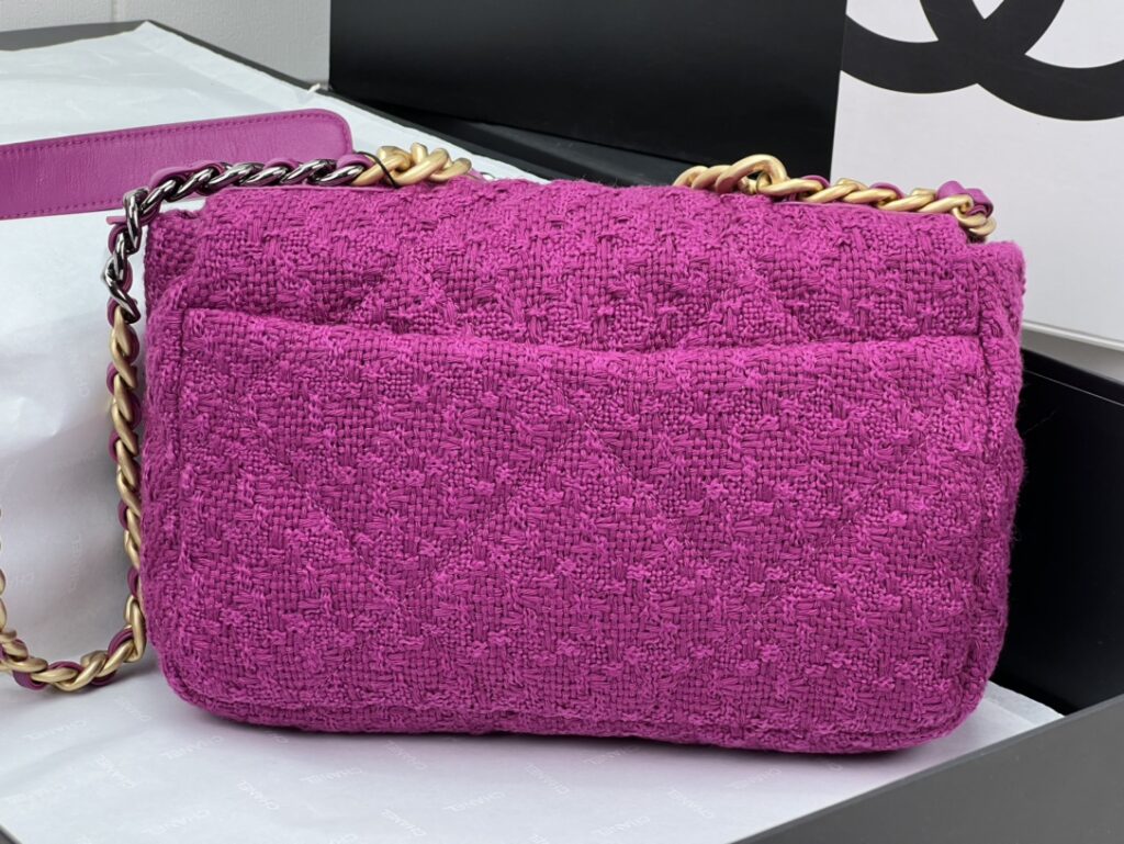 CHANEL 19 HANDBAG AS1161 - 画像 (17)